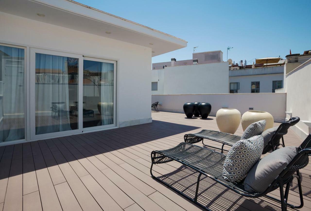 Apartamentos One Shot Conde De Torrejon Севилья Экстерьер фото